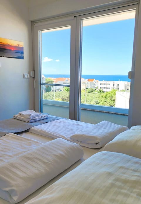 Bed, Bedroom, Sea view