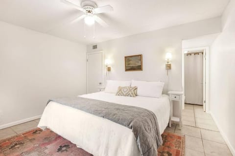 Sugar Beach153- 4 pools beachfront House in Orange Beach