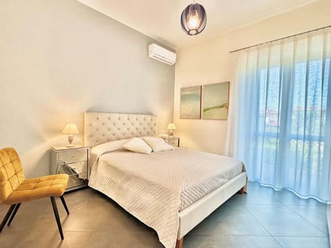 Villa Matteotti Garden Lux 200mt by the sea Villa in Forte dei Marmi