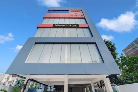 Facade/entrance, Facade/entrance