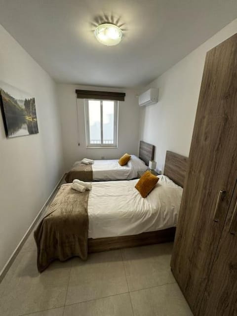 Starlight 2 Bedroom Apt in Gzira Apartment in Sliema