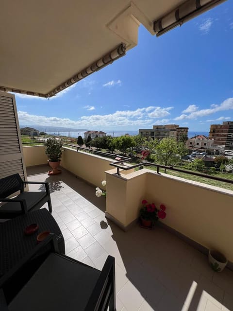 View (from property/room), Balcony/Terrace