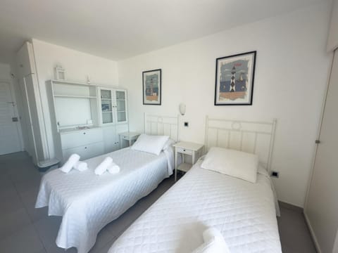 Jupiter Beach & Pool Apartment in Benalmadena