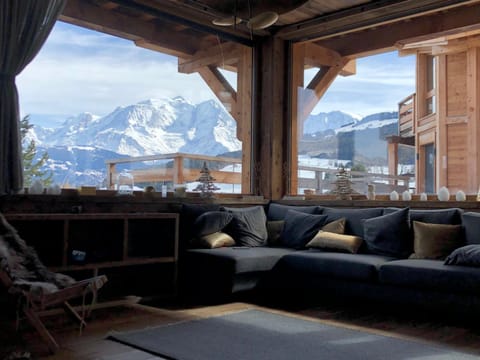 Natural landscape, Living room, Landmark view, Mountain view