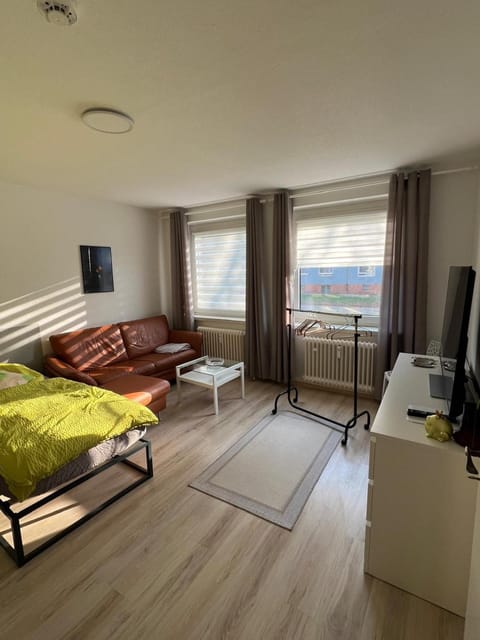 TV and multimedia, Living room, Bedroom