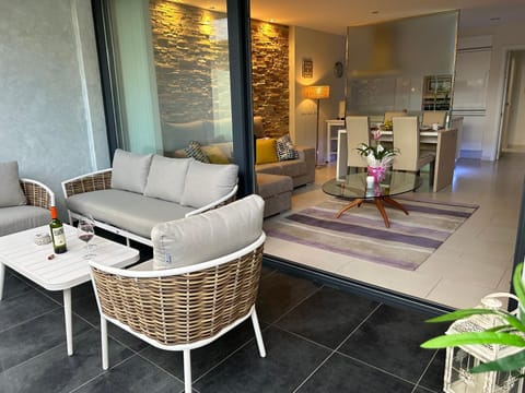 Balcony/Terrace, Living room, Seating area