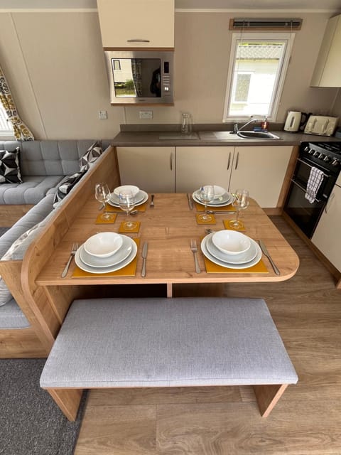 Ocean View At Glade Apartment in Bideford Bay Holiday Park