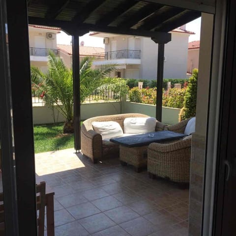 Eliott Cottage House in Nikiti