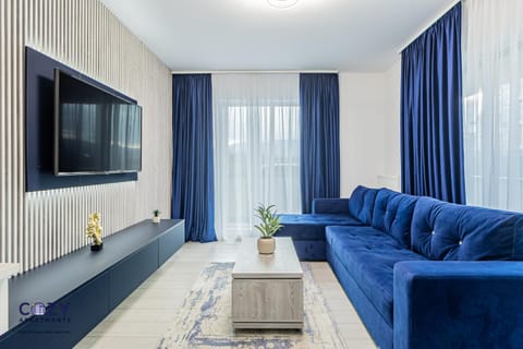 Communal lounge/ TV room, TV and multimedia, Living room, Seating area, Evening entertainment