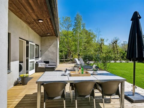 Holiday Home Roze - 450m from the sea by Interhome House in Central Denmark Region