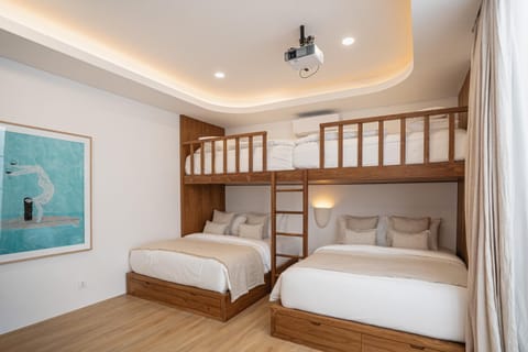 Property building, Bed, Bedroom, bunk bed