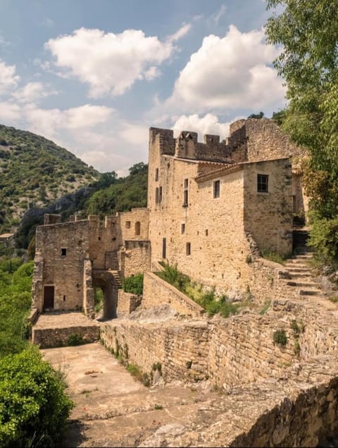 Appartement St montan Apartment in Provence-Alpes-Côte d'Azur
