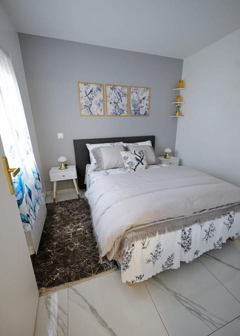 Appartement Bronze 2 pièces de 44 m2 Apartment in Paris