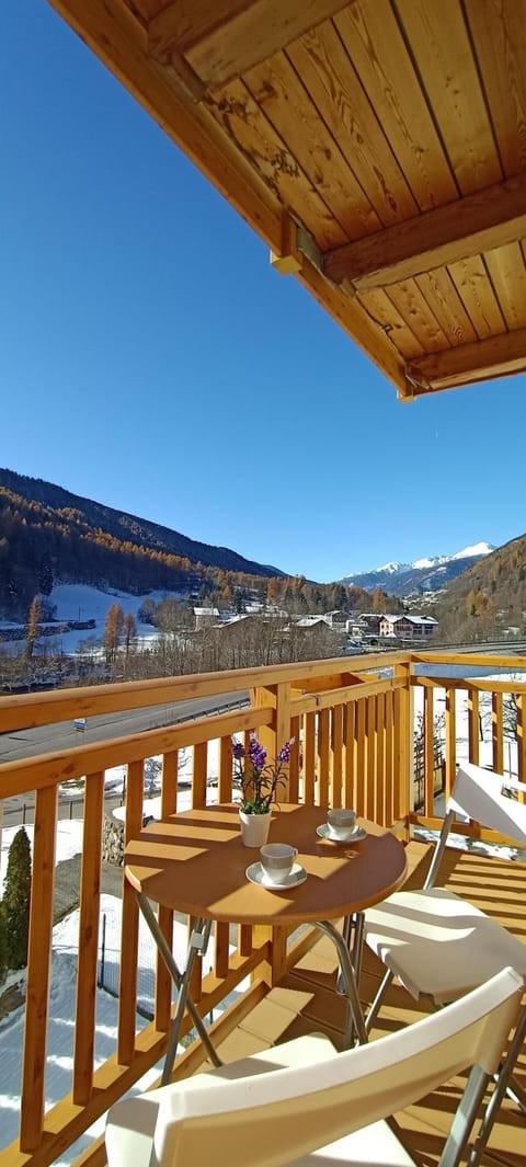 Shower, Property building, Fishing, Nightclub / DJ, Ski School, Skiing, Kitchen or kitchenette, Hiking, Bath, heating, heating, storage, storage, kitchen
