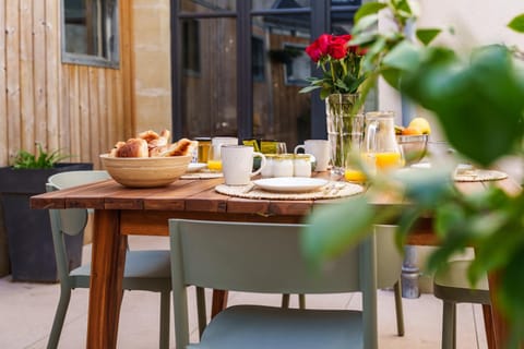 Patio, Balcony/Terrace