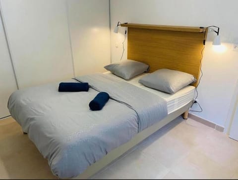 T2 neuf vue mer, piscine chauffée N194 Apartment in Linguizzetta