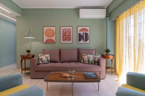 Living room, Seating area, air conditioner