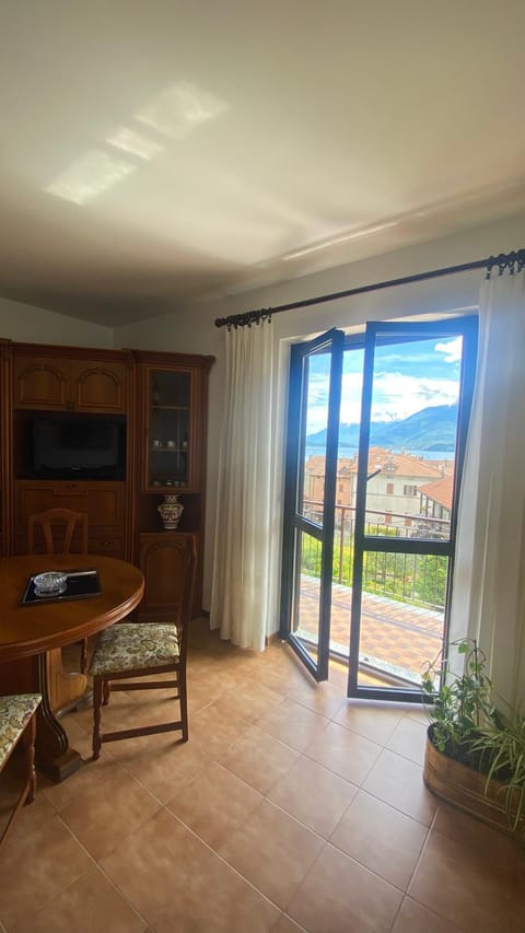 Communal lounge/ TV room, View (from property/room), Balcony/Terrace, Balcony/Terrace, Living room, Seating area