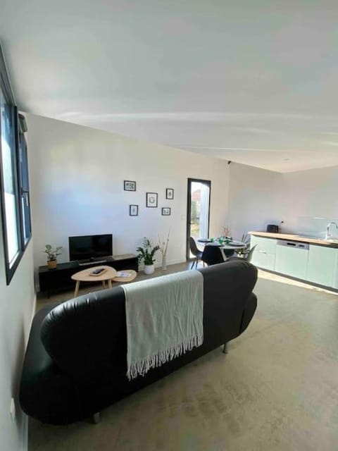 Le Tropical, Maison T3 - 55m2 House in Poitiers