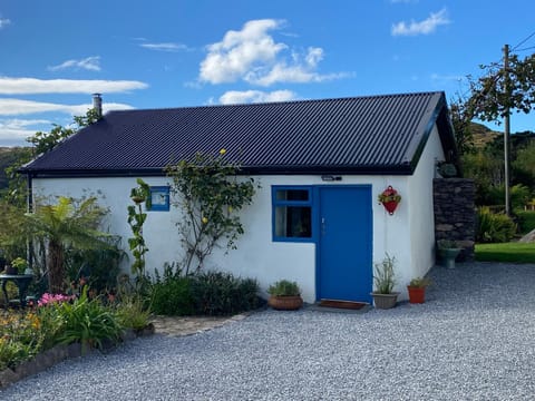 Unique Old Stone Cottage Apartment in County Kerry