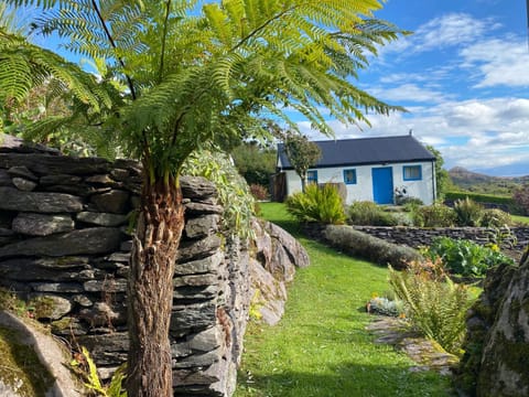 Unique Old Stone Cottage Apartment in County Kerry