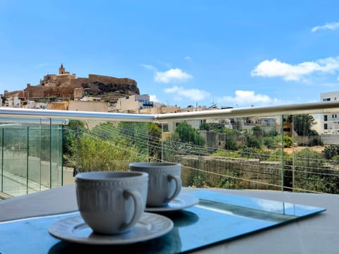 Natural landscape, Balcony/Terrace, Other, City view