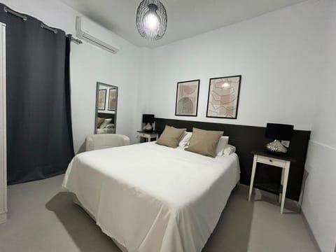 Hostal Berlin Bed and Breakfast in Marbella