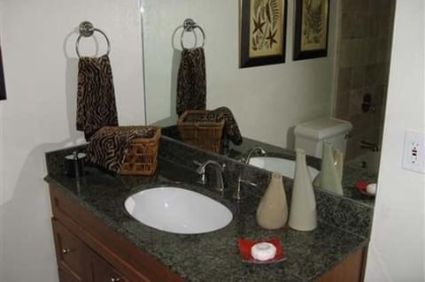 Luxury House near China and Ocean Beach House in Sea Cliff