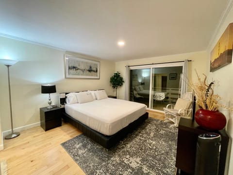 Luxury House near China and Ocean Beach House in Sea Cliff