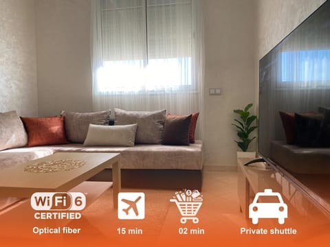 Communal lounge/ TV room, TV and multimedia, Living room, Seating area