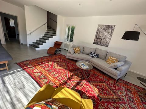 Villa Lantana À Deux Pas de la Mer, Port du Brusc Villa in Six-Fours-les-Plages