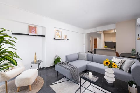 Living room, Decorative detail, Seating area, kitchen