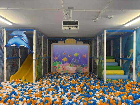 Children play ground, Kids's club