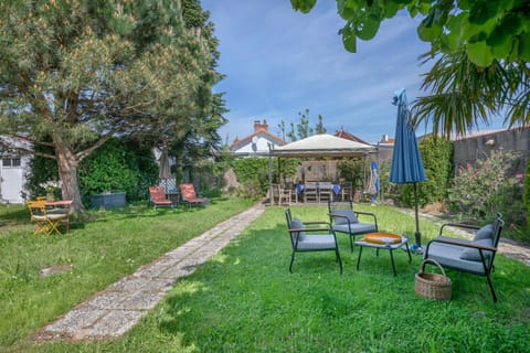 Patio, Garden, Garden view