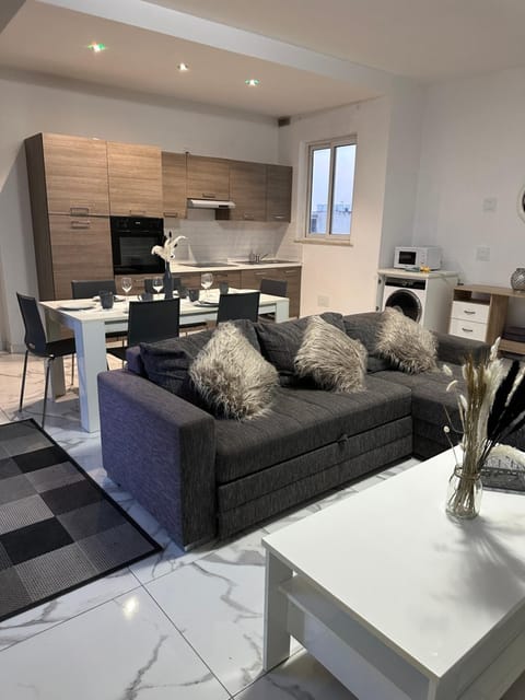 Luxury penthouse in Sliema Apartment in Sliema