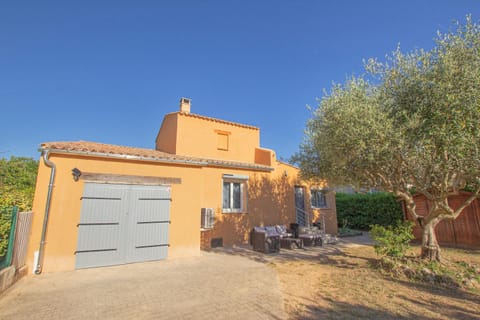 Property building, Garden view