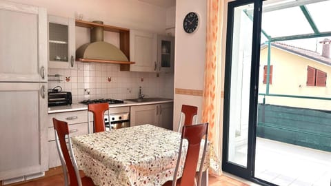 SE095 - Marzocca, trilocale comodo al mare e ai servizi Apartment in Marche