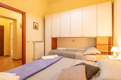 Coastal Heaven, Spacious apartment near the beach Apartment in Marina di Pisa