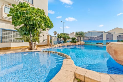 Property building, Swimming pool