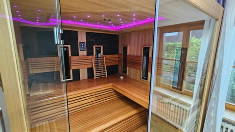 Sauna, Sauna, Spa and wellness centre/facilities, Lake view, Lake view