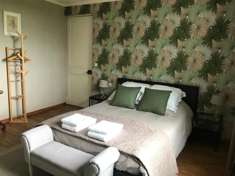 Chambres d'hôtes de la baie Bed and Breakfast in Normandy