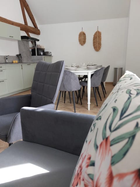 Kitchen or kitchenette, Living room, Dining area