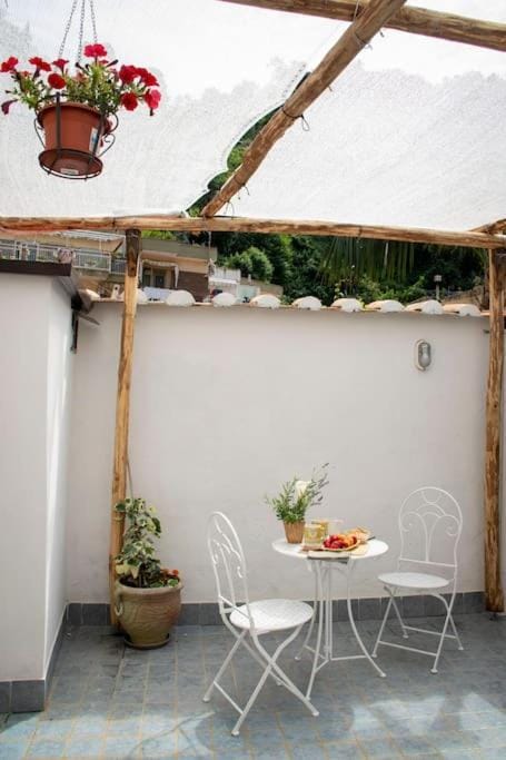 Patio, Day