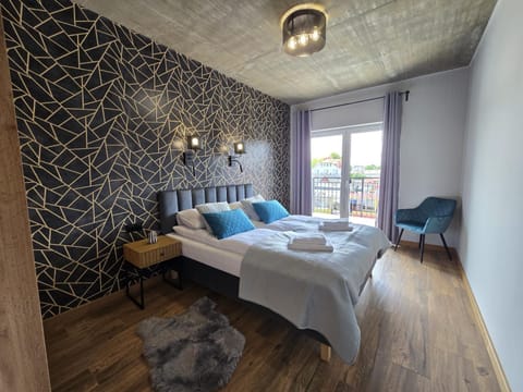 Bed, Living room, Other, Other, Other, Photo of the whole room, Seating area, Bedroom, towels