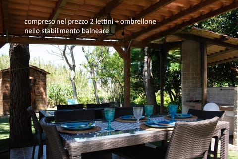 Day, Garden, Dining area, Garden view