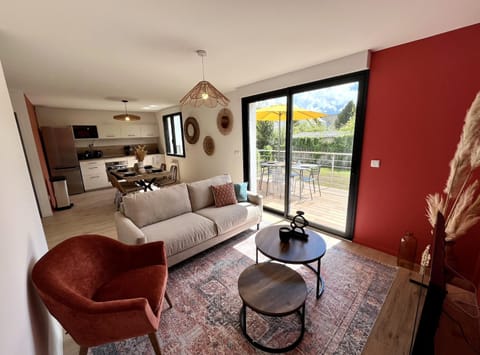 Balcony/Terrace, Living room, Dining area