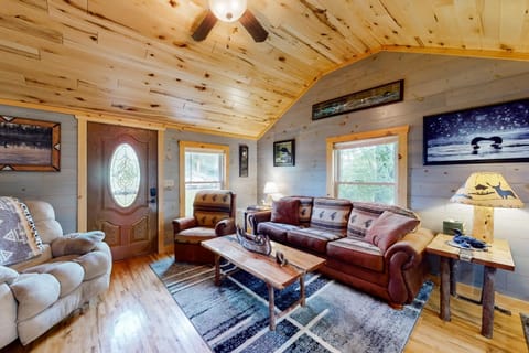 The Korn Krib- Main level House in Wisconsin