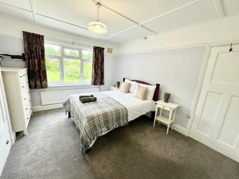 Bright Room near Southmead Vacation rental in Bristol