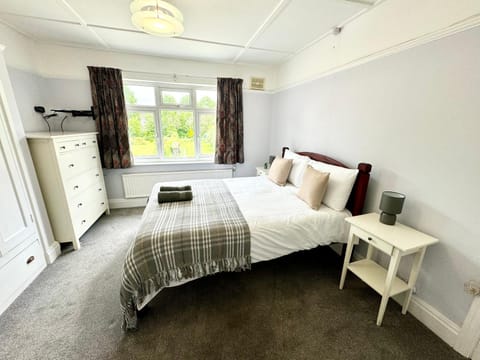Bright Room near Southmead Vacation rental in Bristol