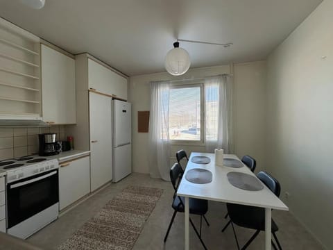 Kotimaailma - Tilava kolmio lähellä keskustaa #2 Apartment in Finland